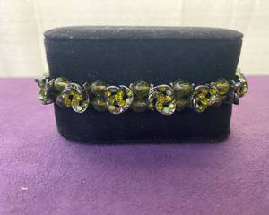 lot 70 image: PREMIER DESIGNS BRACELET IN STYLE, DESIGN, AND COLOR(S) SHOWN.