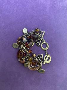 lot 81 image: PREMIER DESIGNS BRACELET IN STYLE, DESIGN, AND COLOR(S) SHOWN.