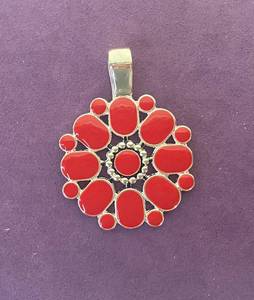 lot 59 image: PREMIER DESIGNS TWO-SIDED PENDANT IN STYLE, DESIGN, AND COLOR(S) SHOWN.