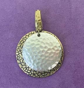 lot 62 image: PREMIER DESIGNS PENDANT IN STYLE, DESIGN, AND COLOR(S) SHOWN.