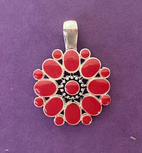 lot 78 image: PREMIER DESIGNS TWO-SIDED PENDANT IN STYLE, DESIGN, AND COLOR(S) SHOWN.