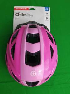 lot 77 image: CHILD BIKE HELMET
