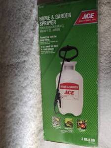 lot 13 image: HOME AND GARDEN SPRAYER