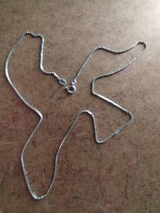 lot 134 image: Silver necklace steamed 925