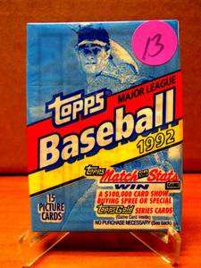 lot 13 image: 1992 Topps Baseball Card Wax Pack - Sealed Derek Jeter RC Chipper Jones RC