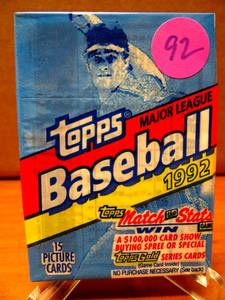 lot 92 image: 1992 TOPPS BASEBALL FACTORY SEALED WAX PACK