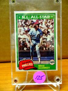lot 125 image: VINTAGE MIKE SCHMIDT Phillies 1981 TOPPS Baseball Card #540
