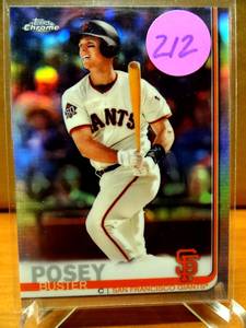 lot 212 image: 2019 Topps Chrome Buster Posey Prism Refractor #82 $