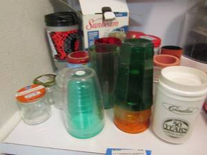 lot 35 image: Sunbeam shishkabob stand, misc. cup lot, 2 christmas jars