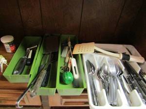 lot 44 image: Lot- misc. flatwear, cheese graters, ladles, spatulas etc.