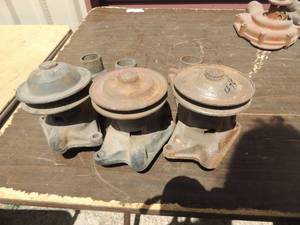 lot 475 image: qty3 water pumps no brands