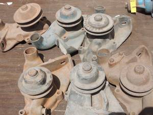 lot 477 image: qty3 water pumps for a 1949 lincoln 51txk