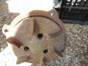 lot 325 image: c1az-62-10116-13   trunk lid qty 2