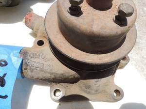 lot 428 image: 1937-1940 chevy water pump