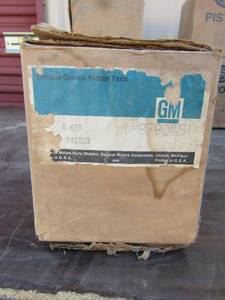lot 396 image: gm piston NIB qty1 part # 9790451 0.629 piston