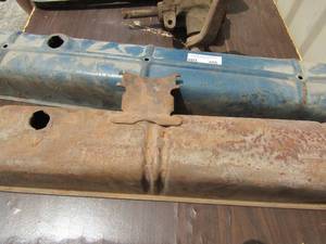 lot 406 image: valve covers for straight 6 no part num