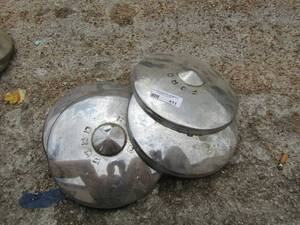 lot 411 image: set of 4 vintage ford hubcaps