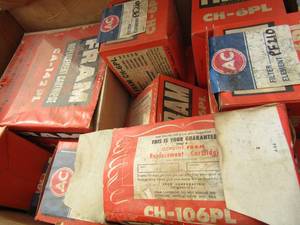 lot 508 image: lrg assortment of oil filters, acdelco, spark plug wires