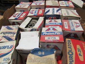 lot 611 image: american parts 675, power f10- oil filters lg box