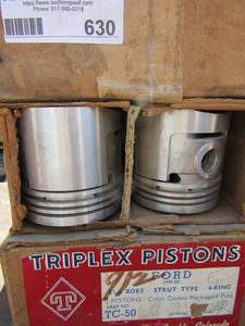 lot 630 image: triplex pistons tc58, 3 sets of 8 toledo steele pistons L464