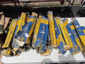 lot 646 image: moog shocks qty 20