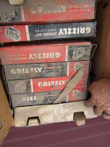 lot 663 image: grisley brake linses qty 7