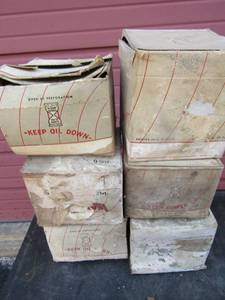 lot 692 image: qty 6 boxes of Mcquay and Norris piston rings L-322