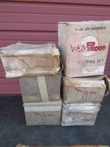 lot 693 image: qty 6 boxes of Mcquay and Norris piston rings L-322
