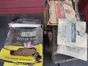 lot 717 image: hastings piston rings qty 7 boxes #1104-4011