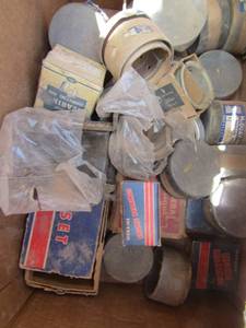 lot 731 image: 1 box of Mcquay engine bearings