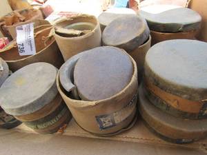 lot 736 image: Mcquay piston rings for a ford mercury 16-3-316. Single square groove pistons