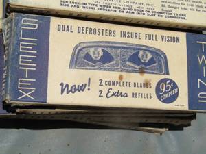 lot 785 image: 24 dual defrosters 2 complete blades all new