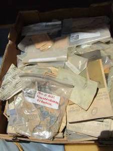 lot 799 image: 1940-1951 CLDS plunger bousing  full box