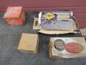 lot 850 image: american hammered 8 cyl ford piston rings