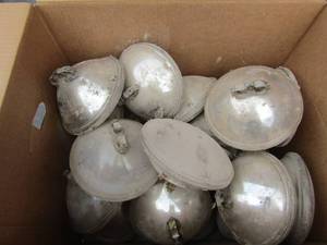 lot 856 image: Ge auto spot lights, v6-v8 #1535 est qty 20