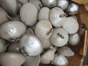 lot 935 image: general electric 8 v spot light lamp-45-36 qty 25