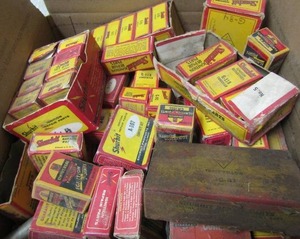 lot 47 image: Shurhitt condenser G-93 box full