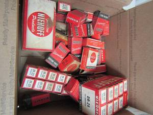 lot 41 image: Box of Niehaff condensers DR- 25  qty 20 plus