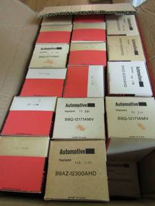 lot 72 image: 1 Box of automotive replaces part #s are B9AZ-123000AHD & B8Q-12171AMV