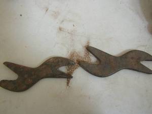 lot 92 image: hand wrench for motors qty2