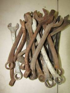 lot 94 image: assorted size wrenches qty 15 plus