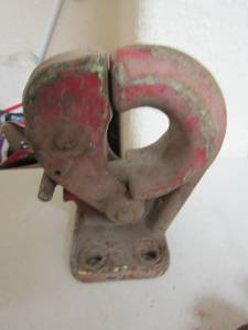 lot 101 image: circle hitch for trailers qty 1