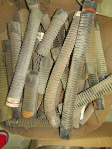 lot 112 image: Box of Dayflex hoses, m-11 Dayco & Gates 26430