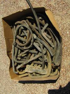 lot 28 image: GM dayco curved hoses vasrious sizes # CH- 619 qty well over 25