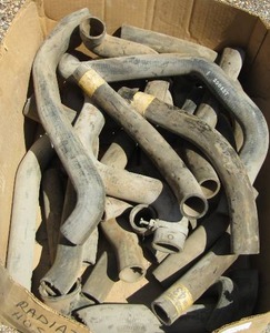 lot 121 image: Box of vulco radiator hoses, part # 43 qty 15 plus