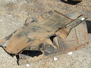 lot 123 image: 1953- 1954 Chevy INNER FENDERS Part # 8153-3701863