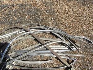 lot 132 image: WHEEL WELL TRIM - SOME NOS