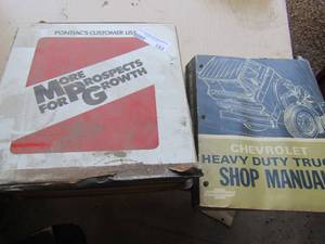 lot 153 image: Pontiac customer guide for all accesseries and parts for any year poniac, series 1970-1980 cheverlot truck shop Manuel