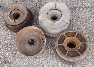 lot 170 image: 4 breathers, unknown wich vehicle they belong
