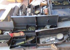 lot 202 image: compression gauges universal type, devilbiss company, various other brands qty 20 comes with compression pieces